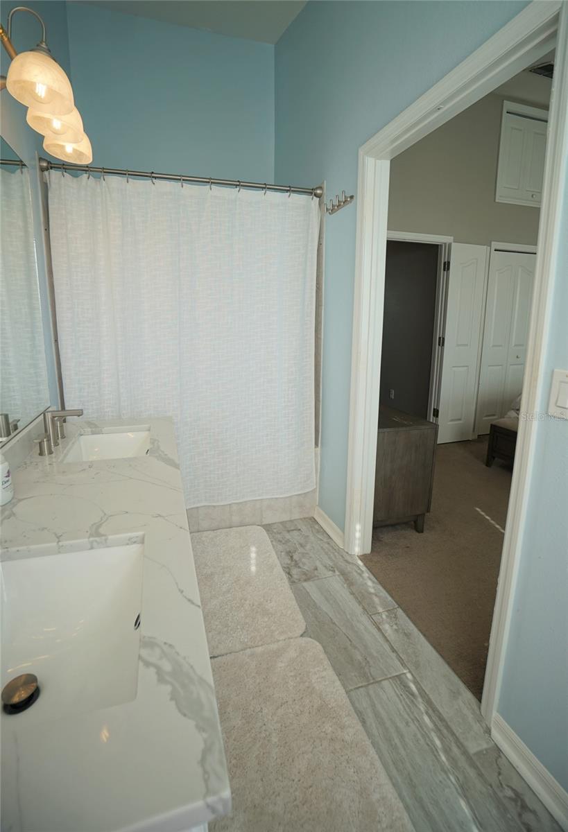 2970 BAYSHORE POINTE DR, TAMPA, FL, 33611