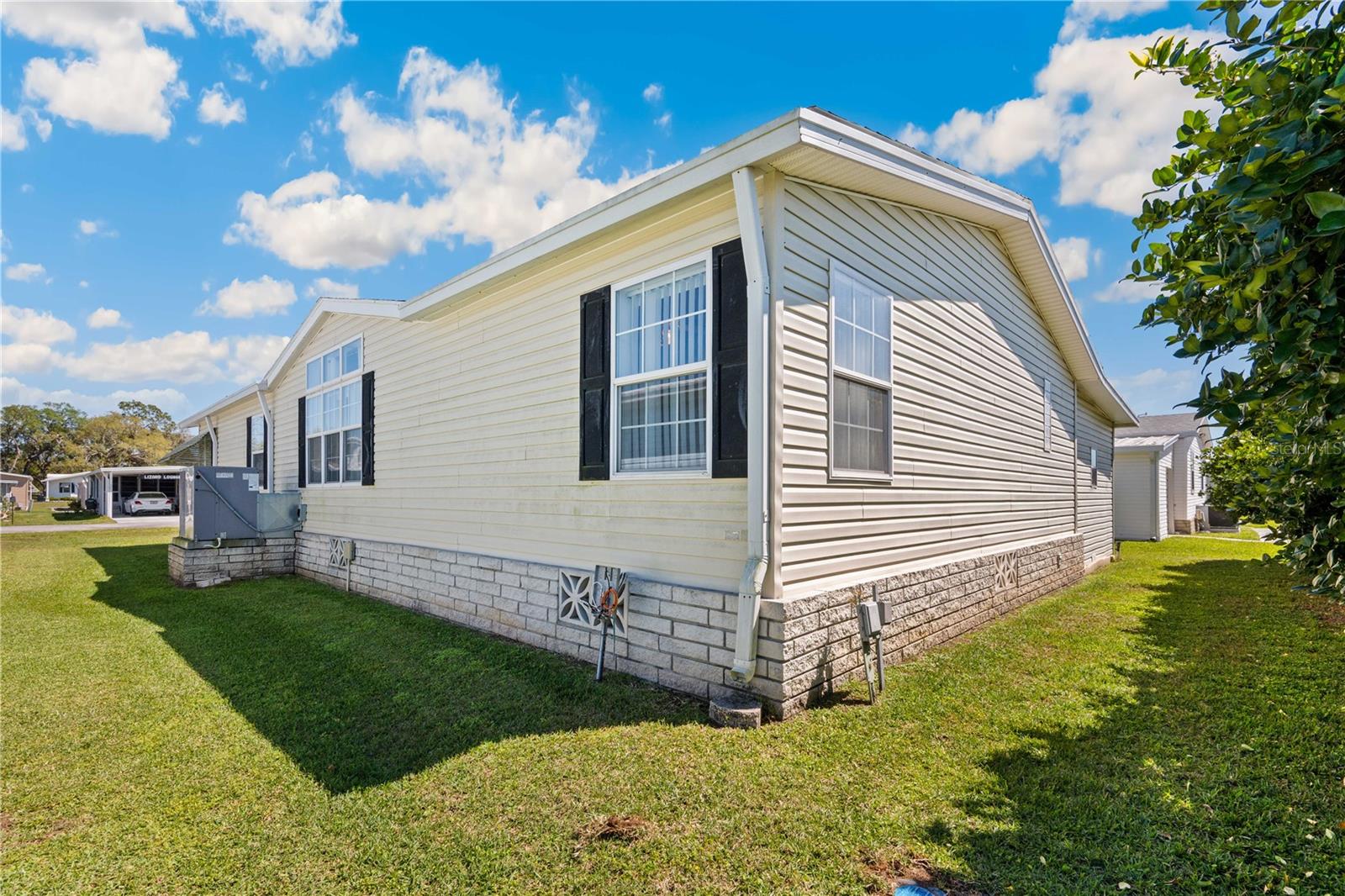 5745 PAWNEE ST, ZEPHYRHILLS, FL, 33542