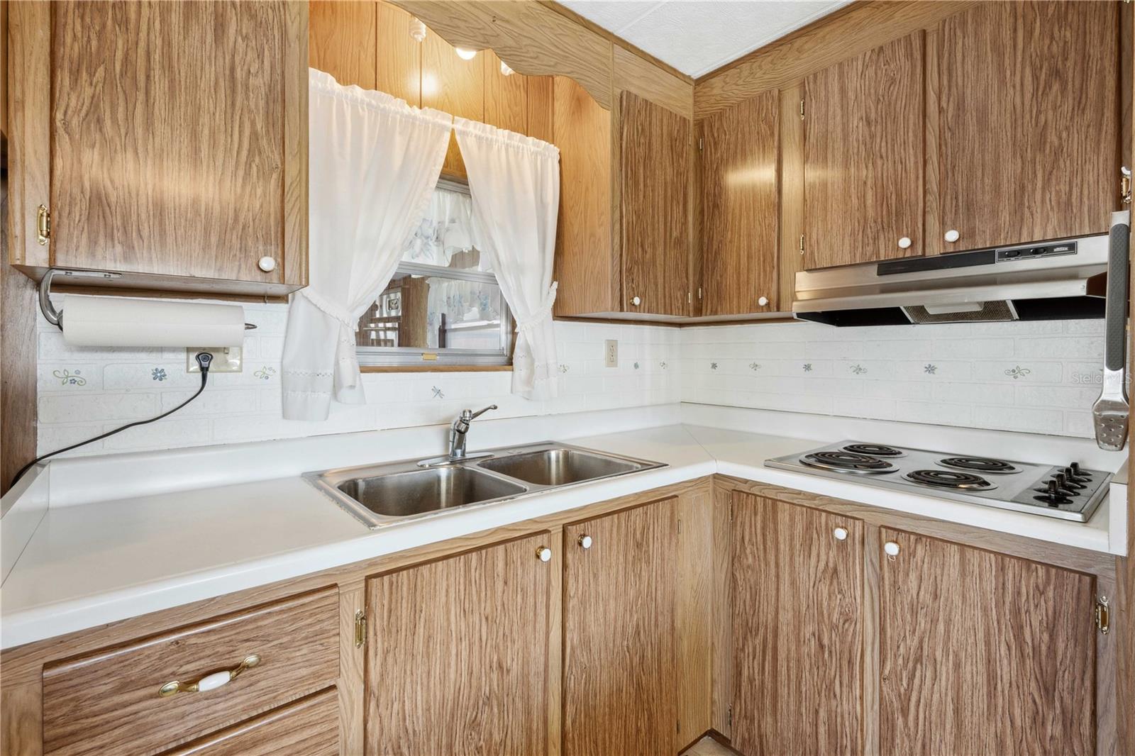 5306 MARY ST, ZEPHYRHILLS, FL, 33542