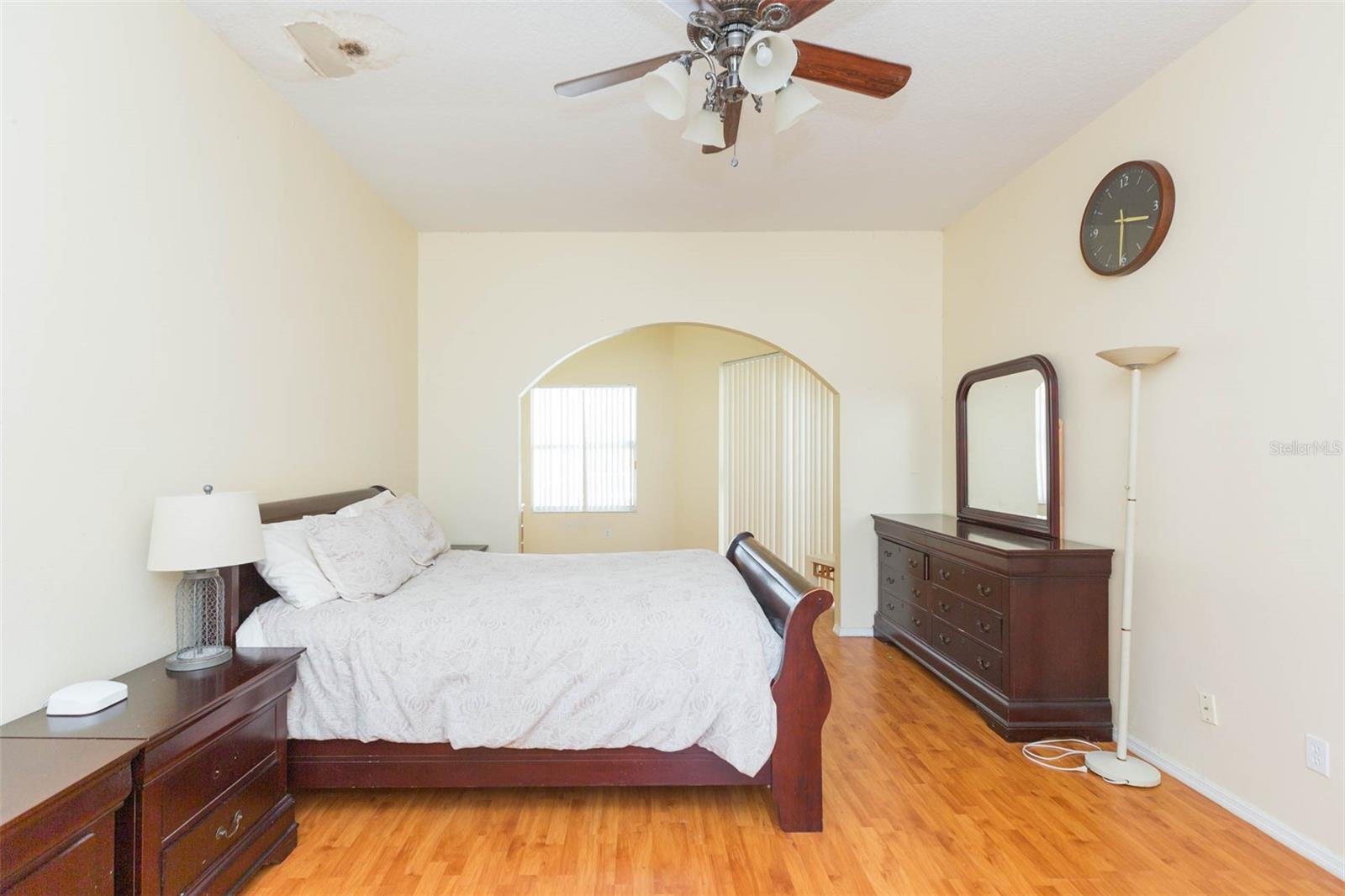 1422 DISTANT OAKS DR, WESLEY CHAPEL, FL, 33543