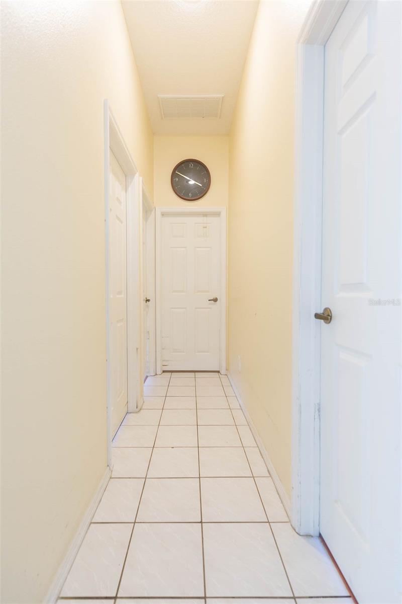 1422 DISTANT OAKS DR, WESLEY CHAPEL, FL, 33543