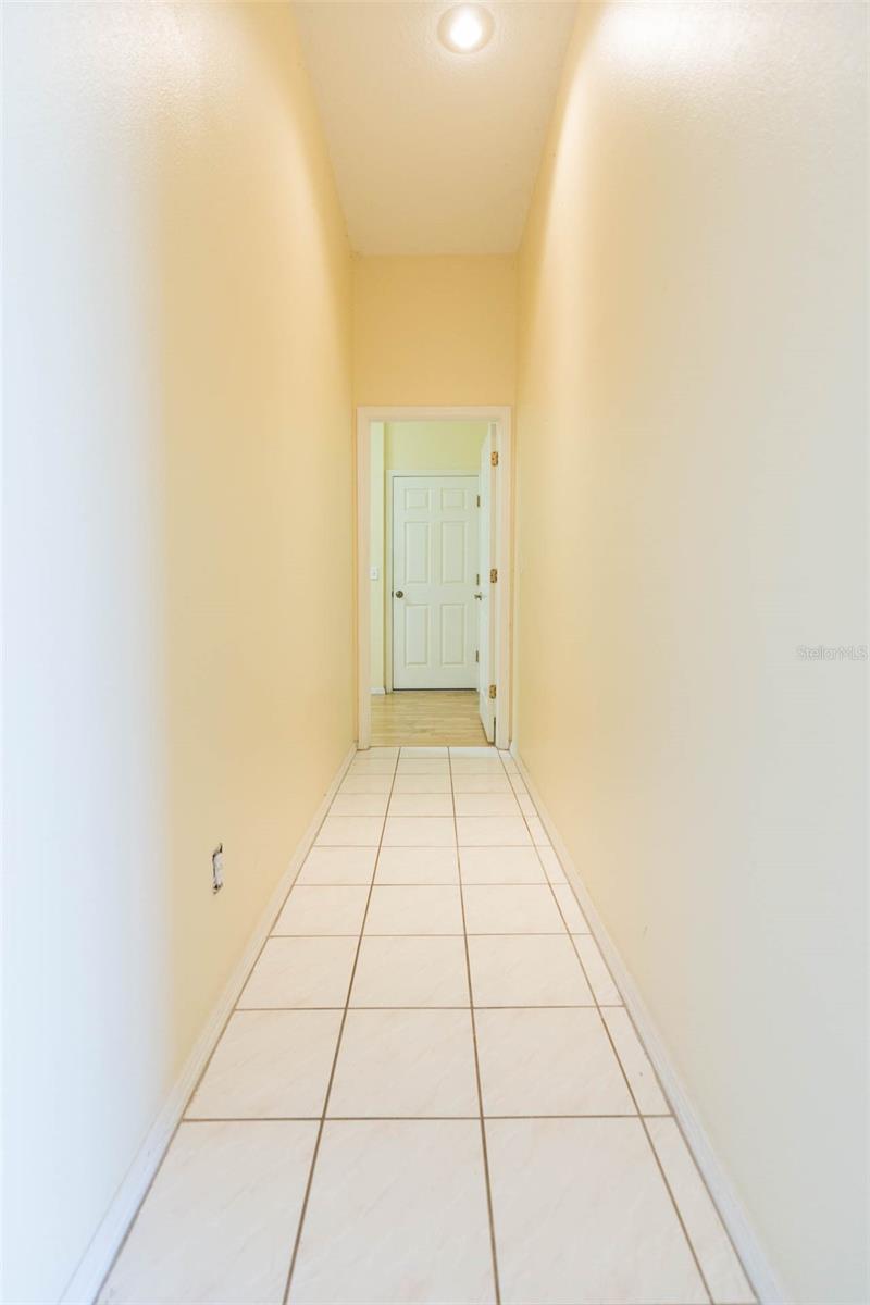 1422 DISTANT OAKS DR, WESLEY CHAPEL, FL, 33543