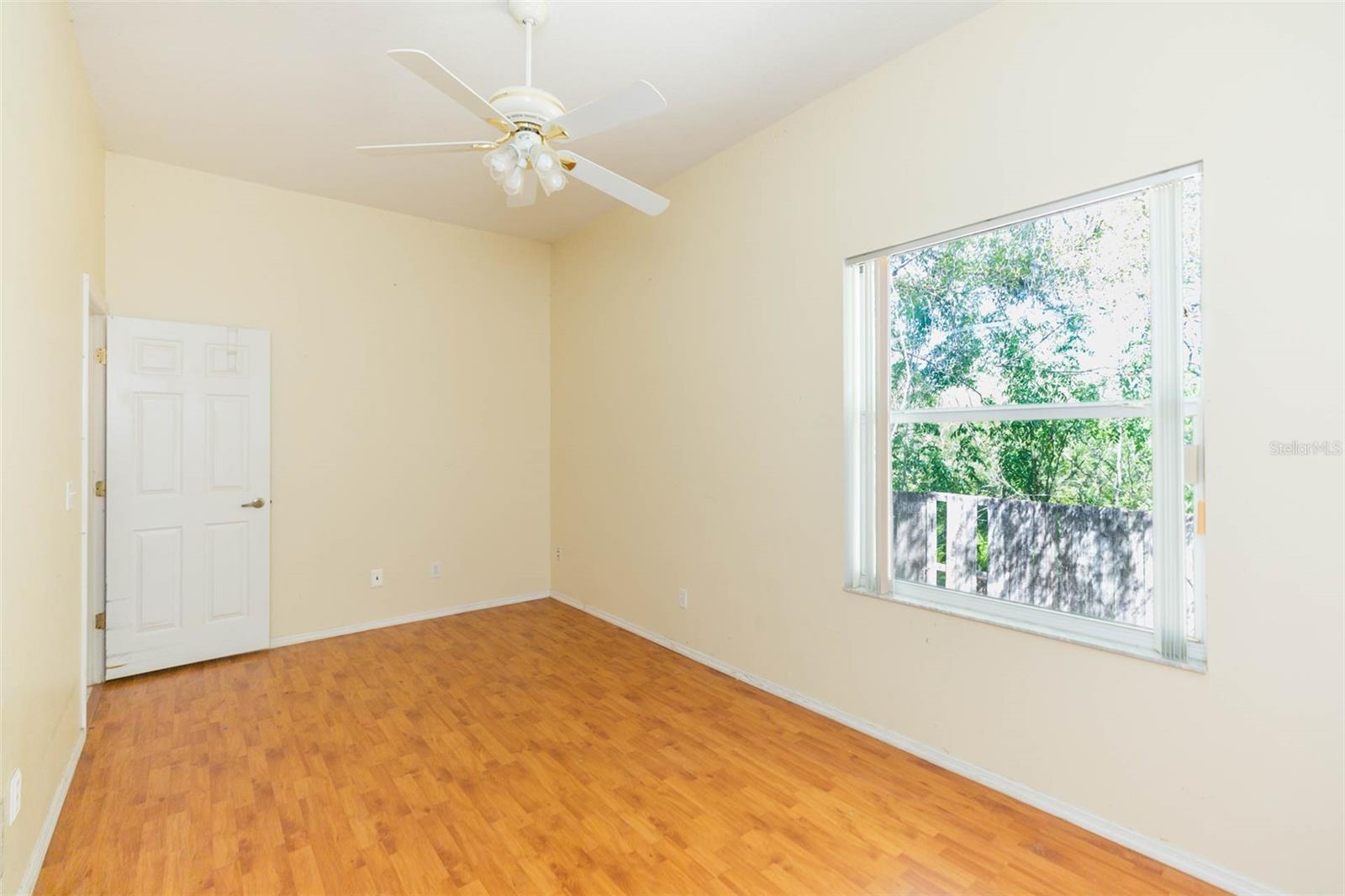 1422 DISTANT OAKS DR, WESLEY CHAPEL, FL, 33543