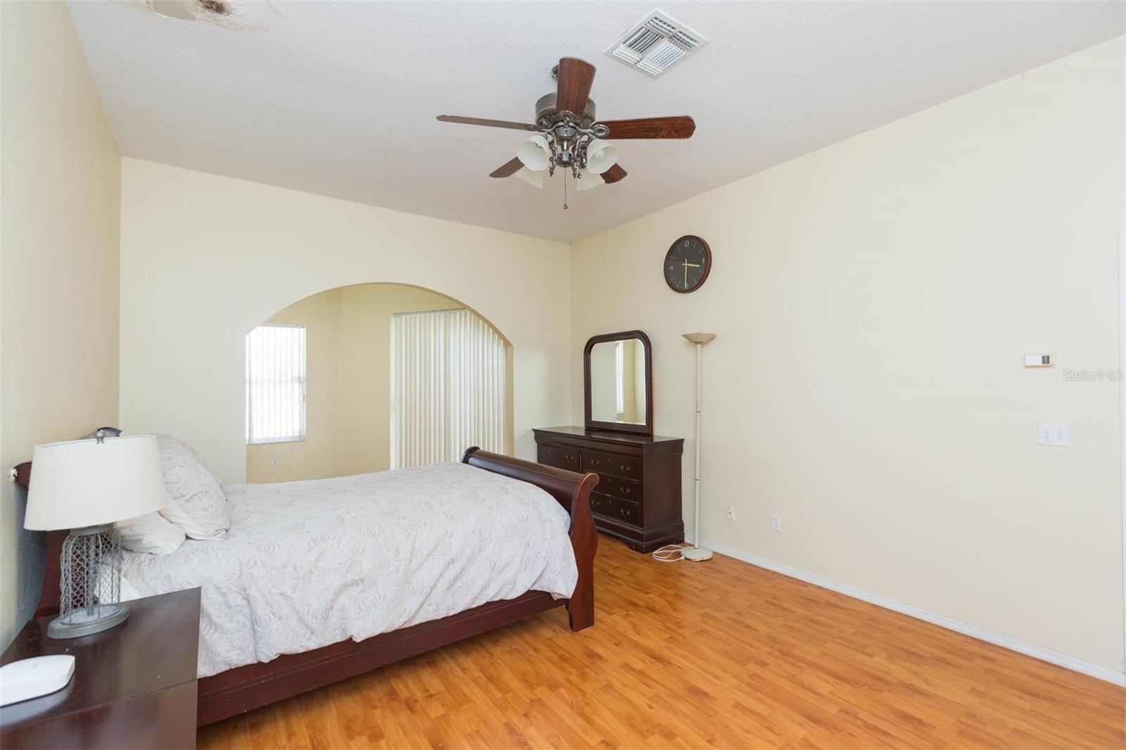 1422 DISTANT OAKS DR, WESLEY CHAPEL, FL, 33543