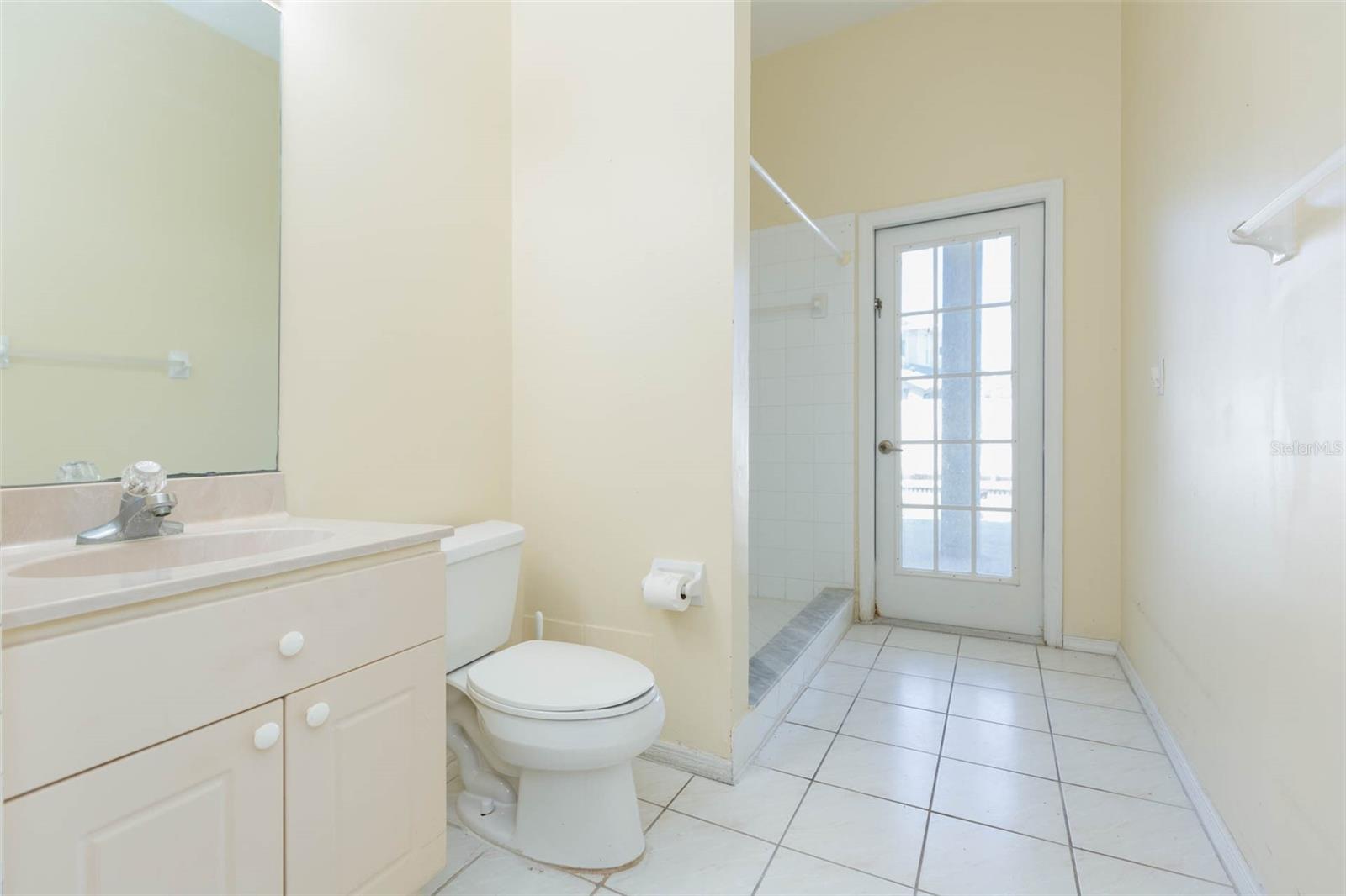 1422 DISTANT OAKS DR, WESLEY CHAPEL, FL, 33543