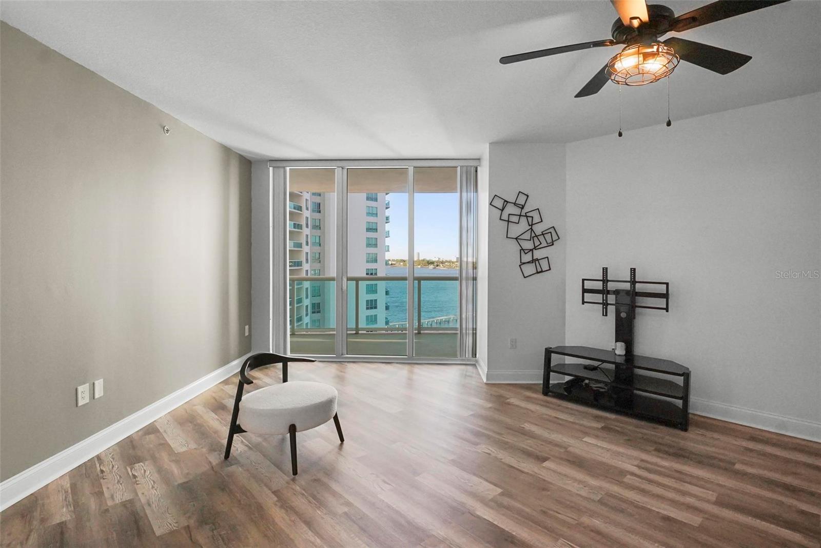 231 RIVERSIDE DR #708, DAYTONA BEACH, FL, 32117