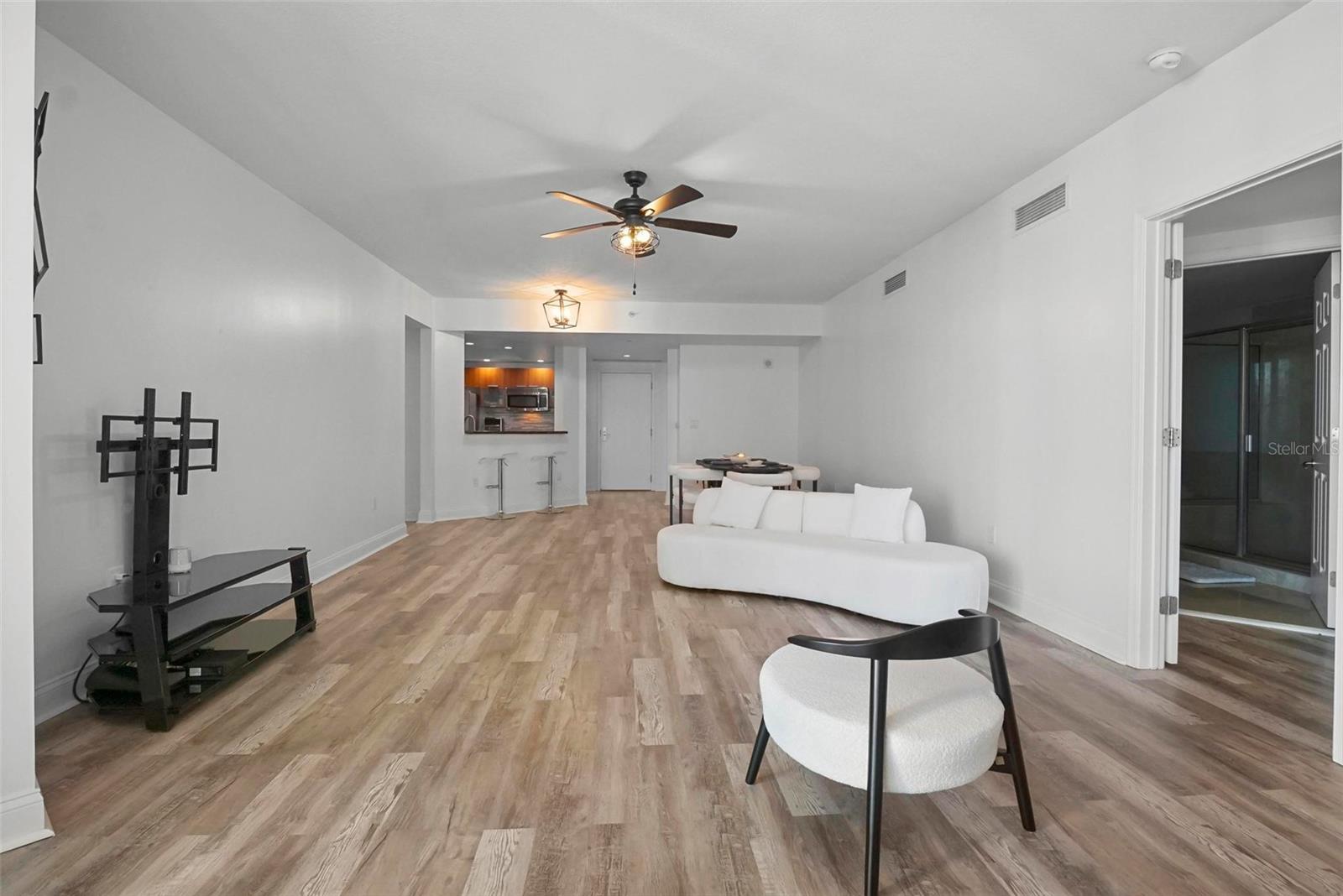 231 RIVERSIDE DR #708, DAYTONA BEACH, FL, 32117