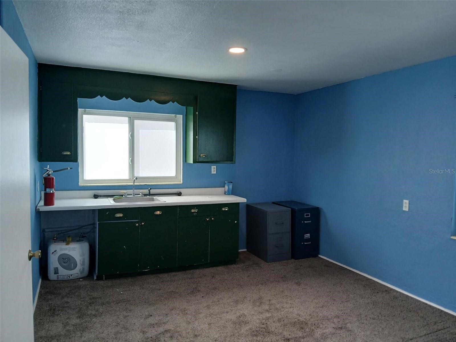 5630 PARK BLVD #D, PINELLAS PARK, FL, 33781