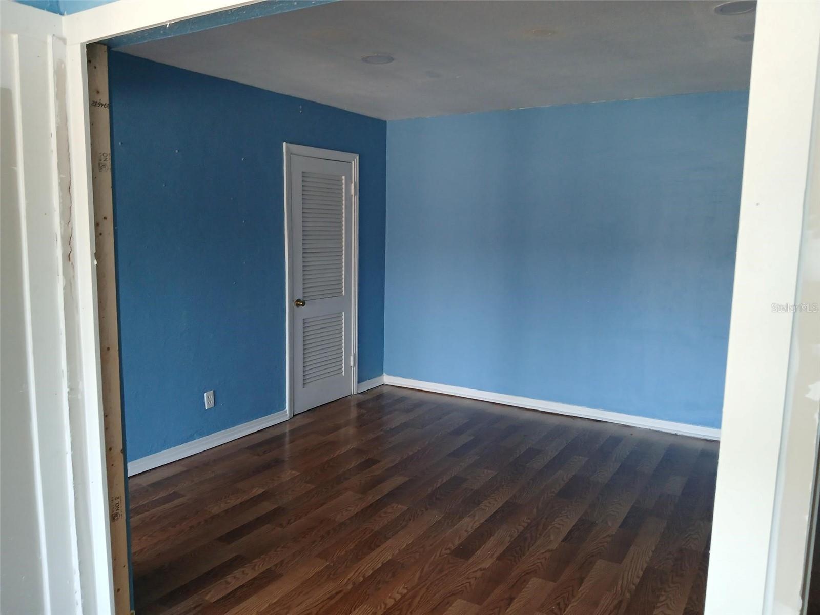 5630 PARK BLVD #D, PINELLAS PARK, FL, 33781