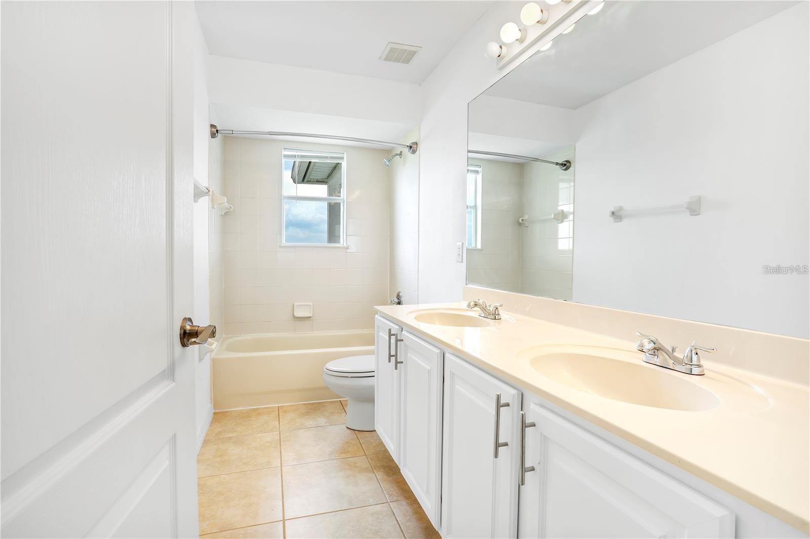 6515 LAKE PEMBROKE PL, ORLANDO, FL, 32829