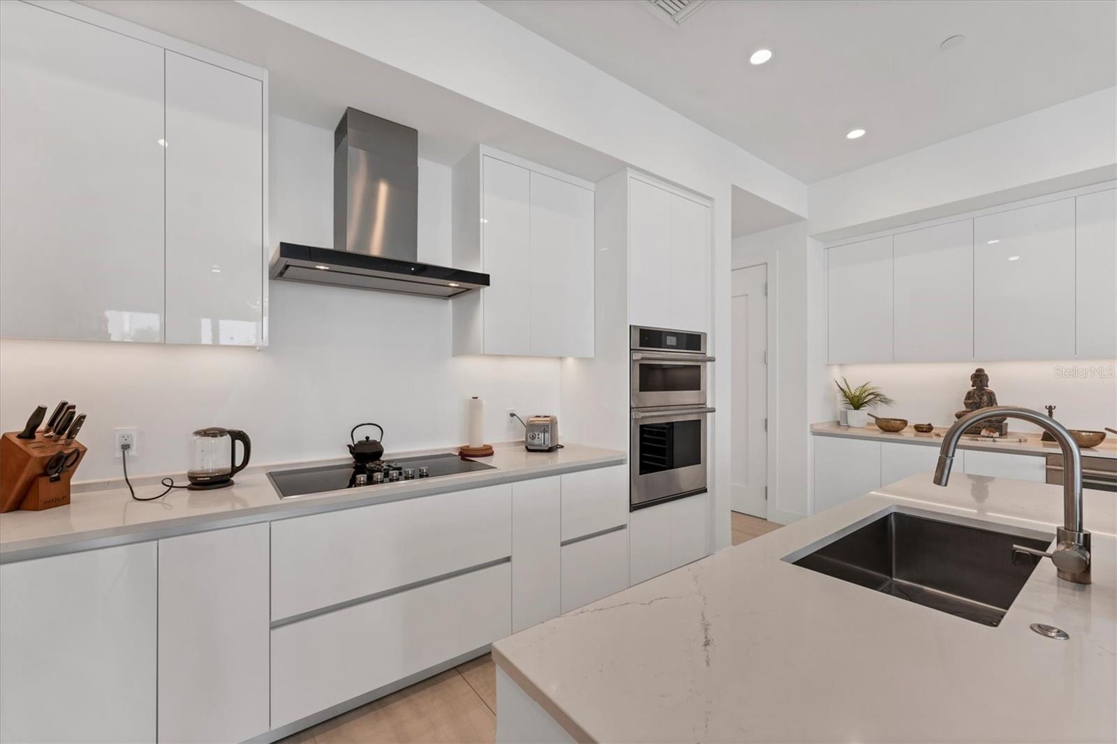 301 QUAY COMMONS #501, SARASOTA, FL, 34236
