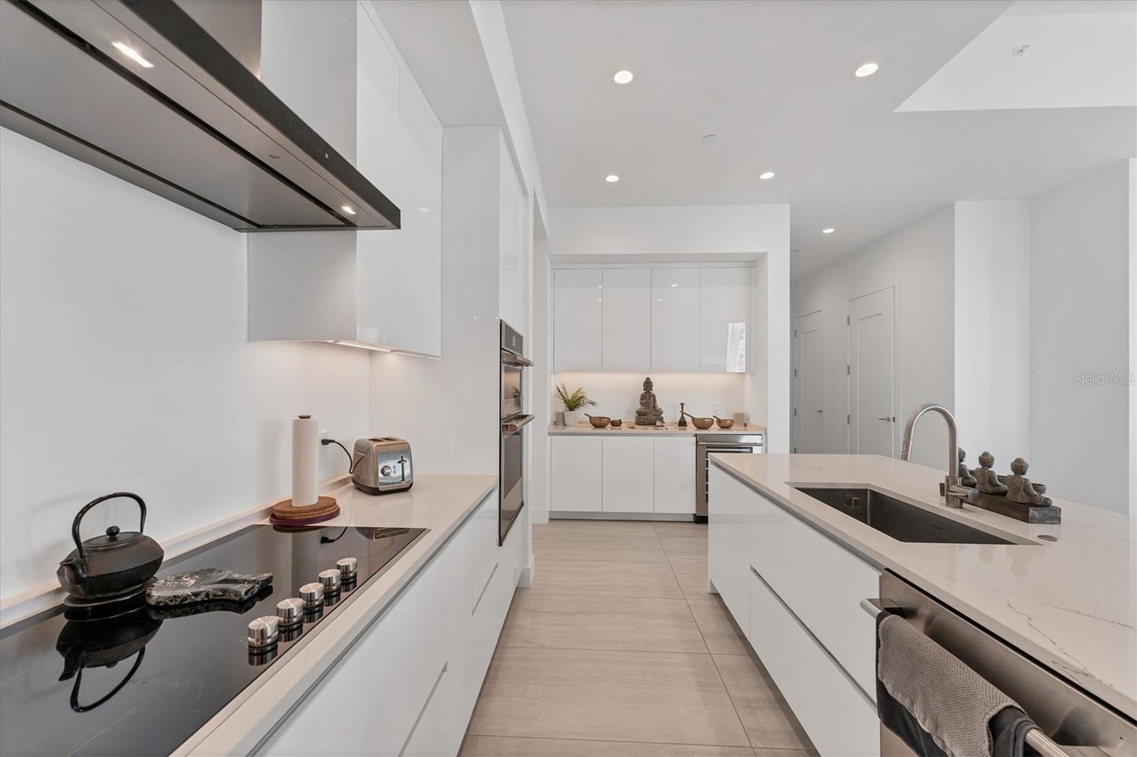 301 QUAY COMMONS #501, SARASOTA, FL, 34236