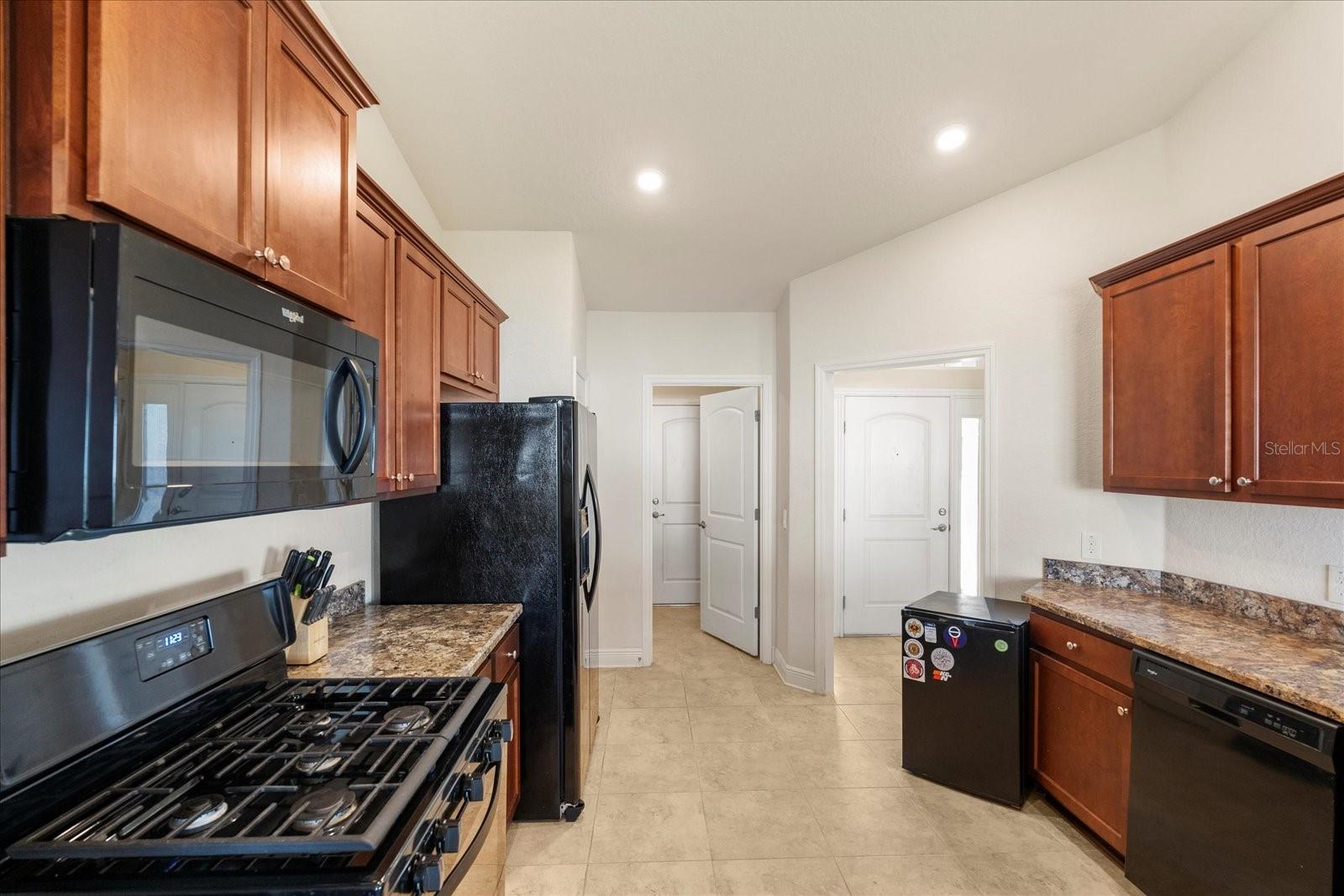 2412 TWIN LAKE VIEW RD, WINTER HAVEN, FL, 33881