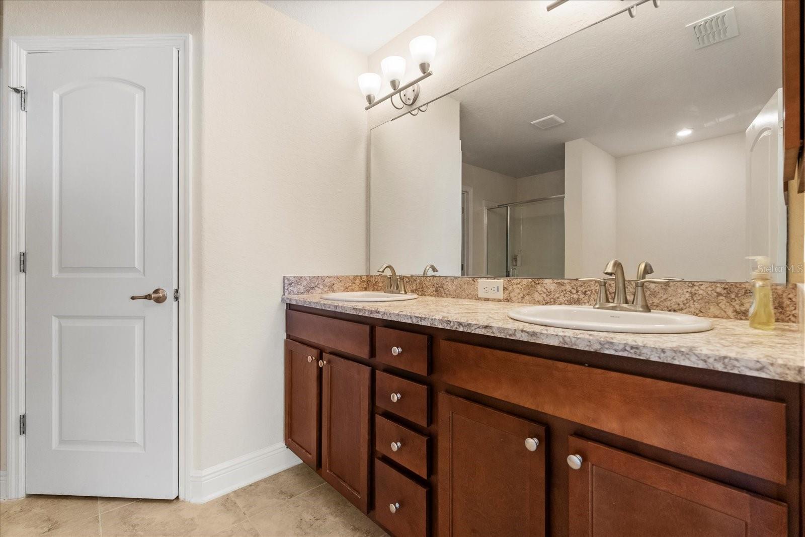 2412 TWIN LAKE VIEW RD, WINTER HAVEN, FL, 33881