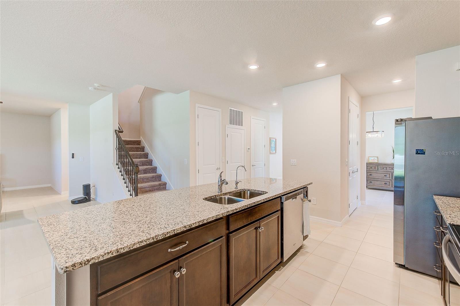 11086 SUNDRIFT DR, TAMPA, FL, 33647
