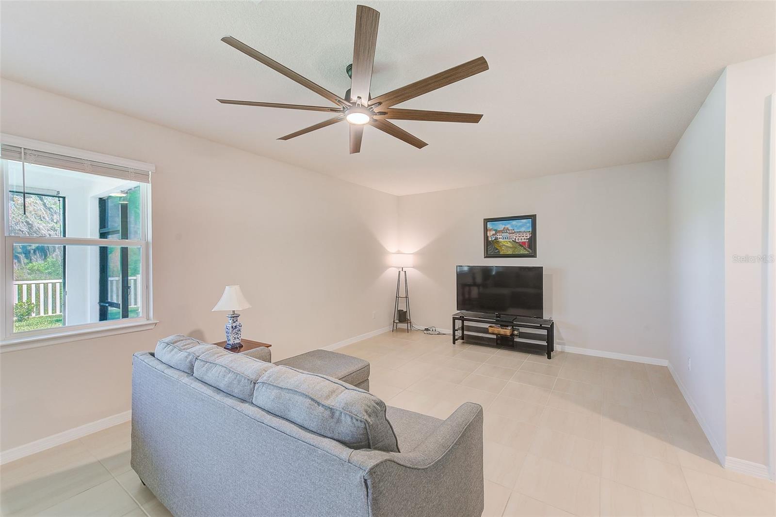 11086 SUNDRIFT DR, TAMPA, FL, 33647