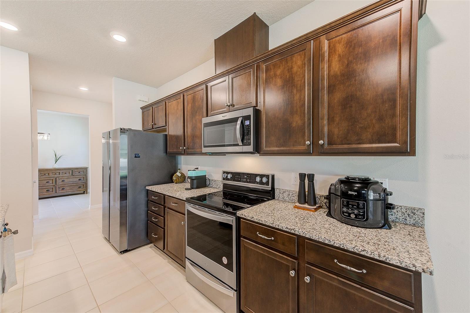 11086 SUNDRIFT DR, TAMPA, FL, 33647