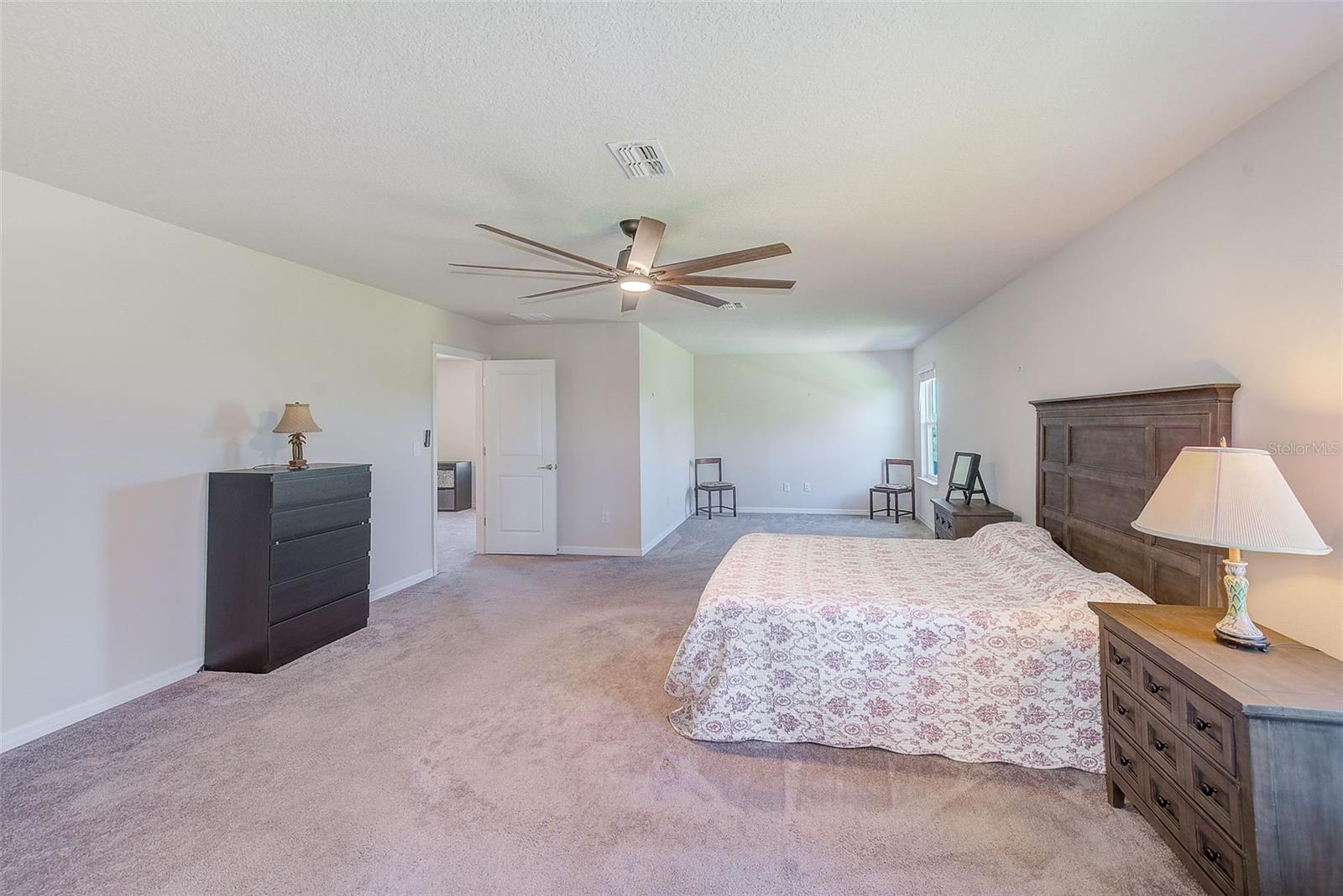 11086 SUNDRIFT DR, TAMPA, FL, 33647
