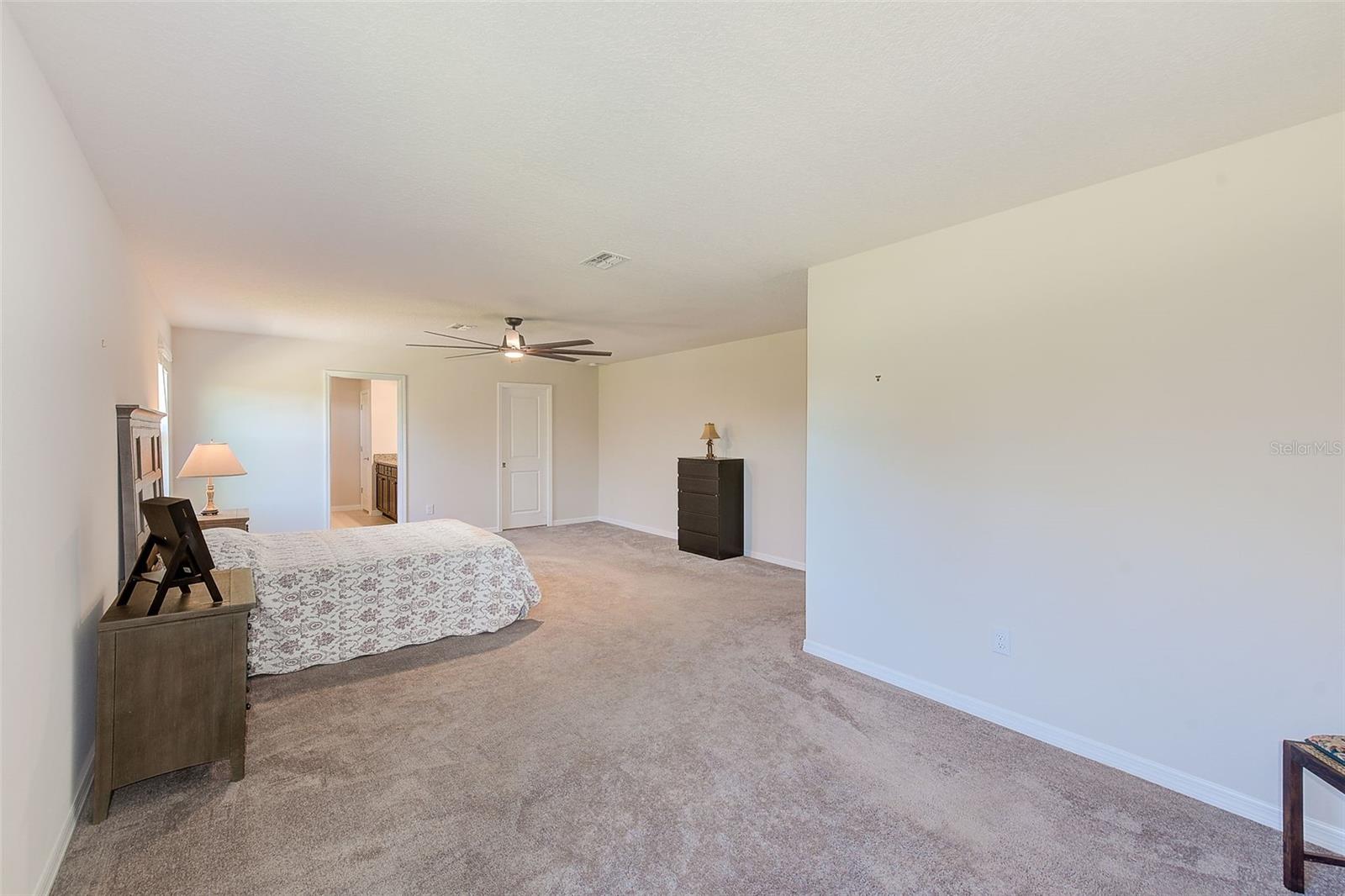 11086 SUNDRIFT DR, TAMPA, FL, 33647