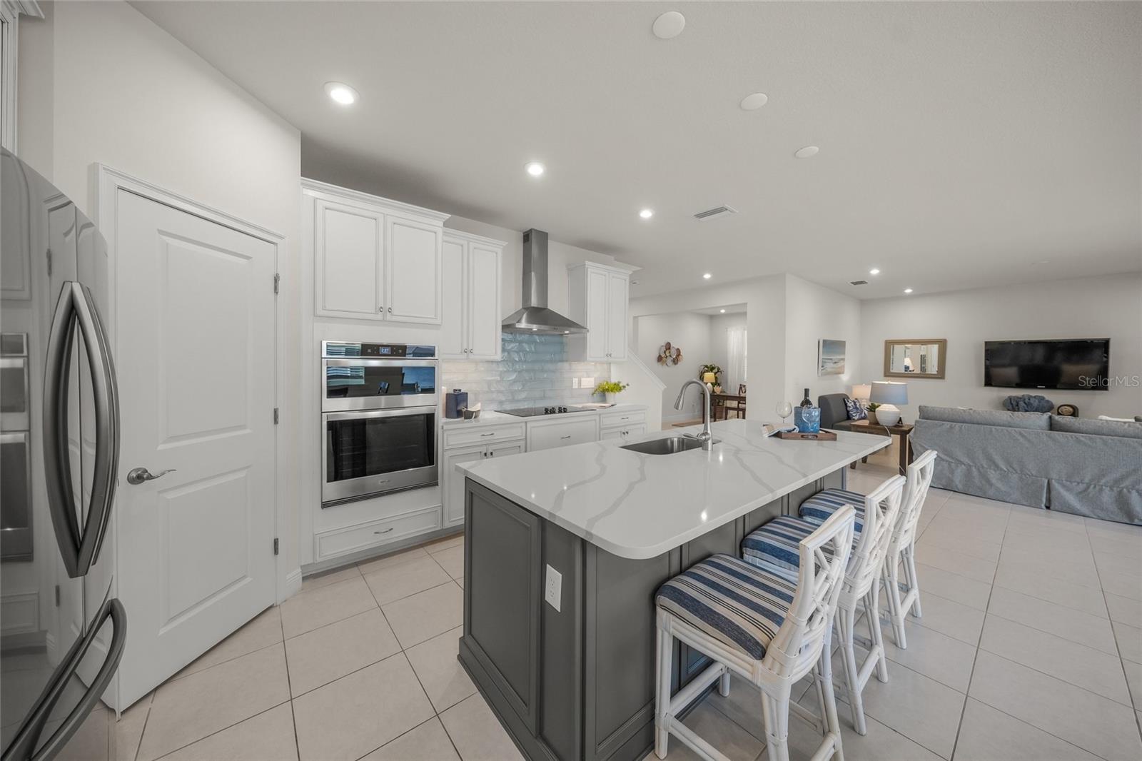 17966 GRAND PROSPERITY DR, VENICE, FL, 34293