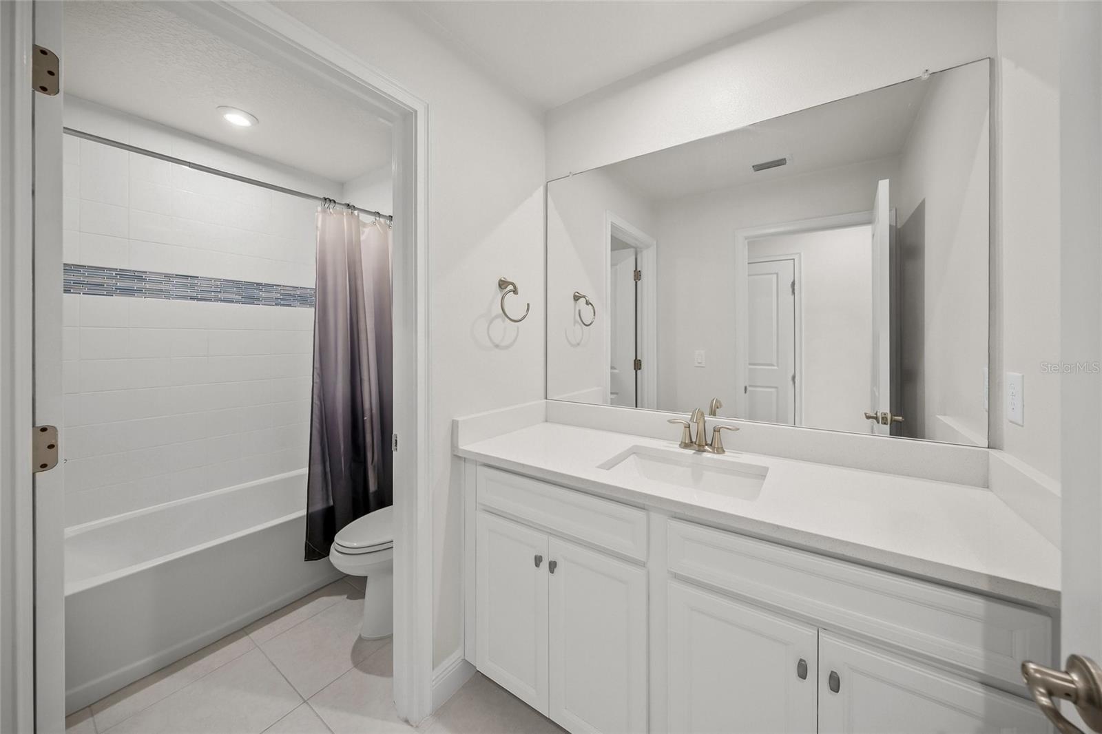 17966 GRAND PROSPERITY DR, VENICE, FL, 34293