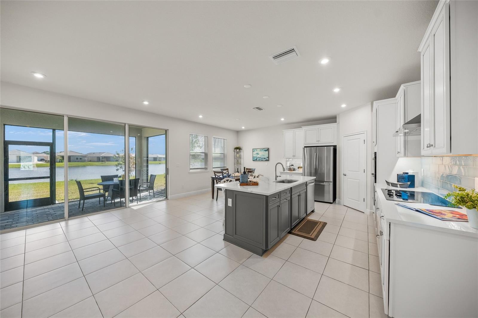 17966 GRAND PROSPERITY DR, VENICE, FL, 34293