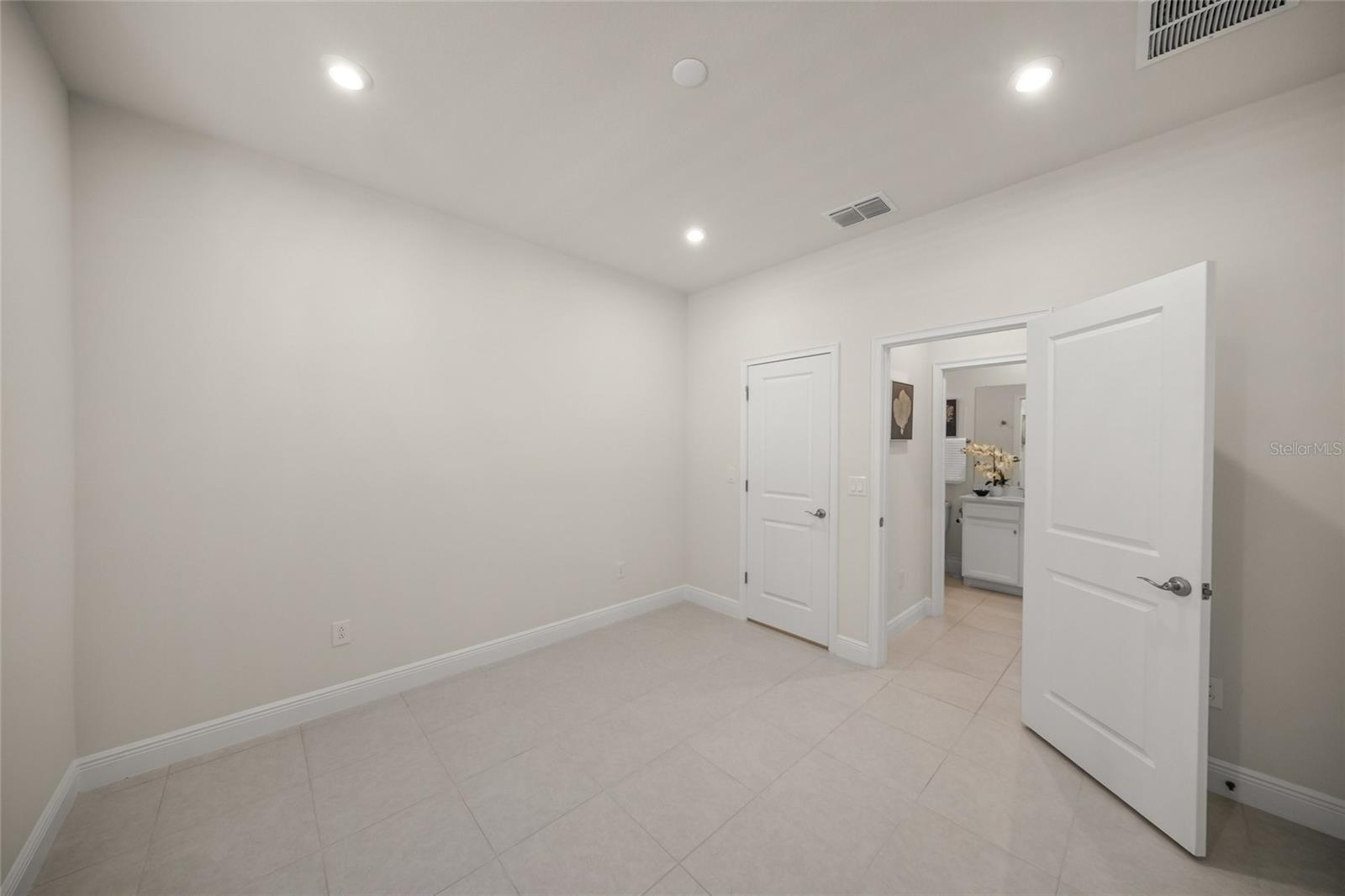 17966 GRAND PROSPERITY DR, VENICE, FL, 34293