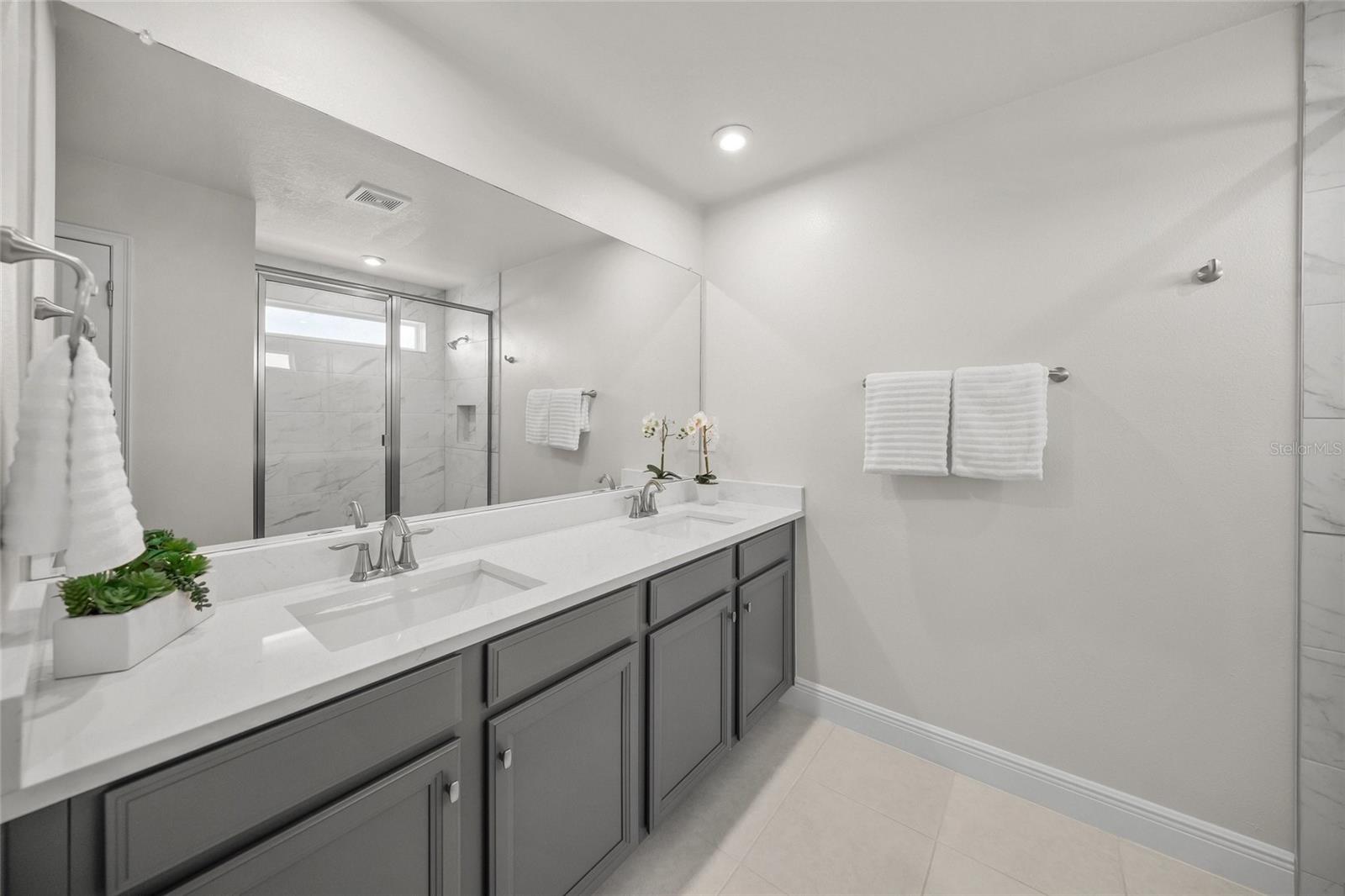 17966 GRAND PROSPERITY DR, VENICE, FL, 34293