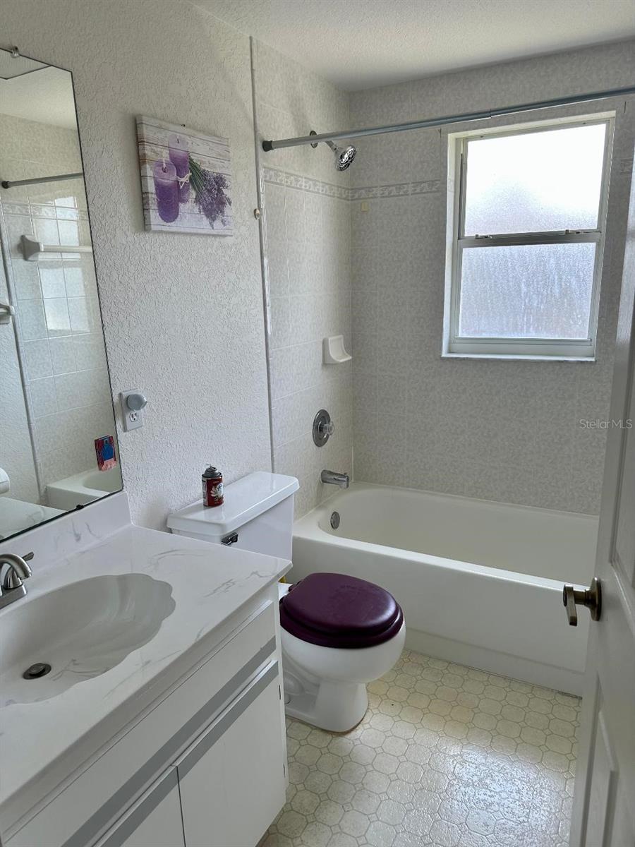 2259 LEE TER, PORT CHARLOTTE, FL, 33952