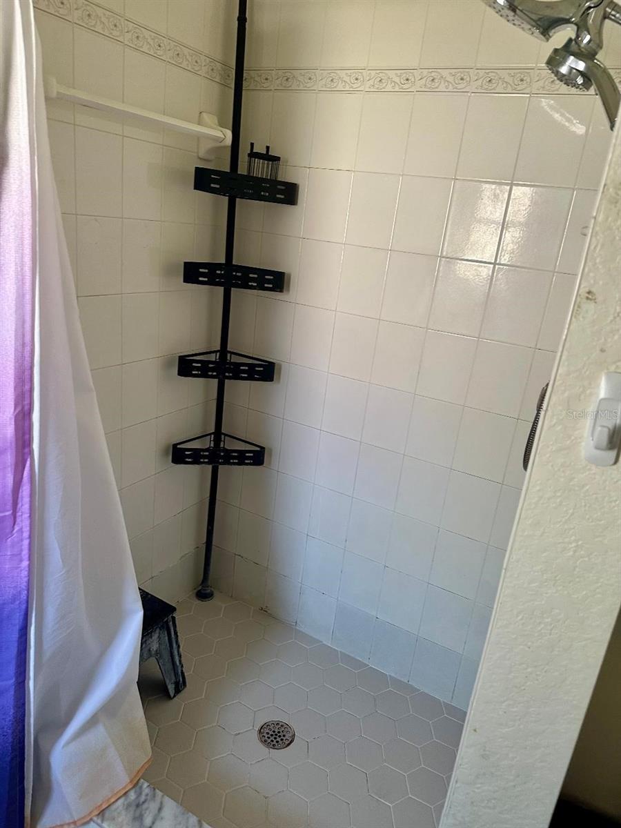 2259 LEE TER, PORT CHARLOTTE, FL, 33952
