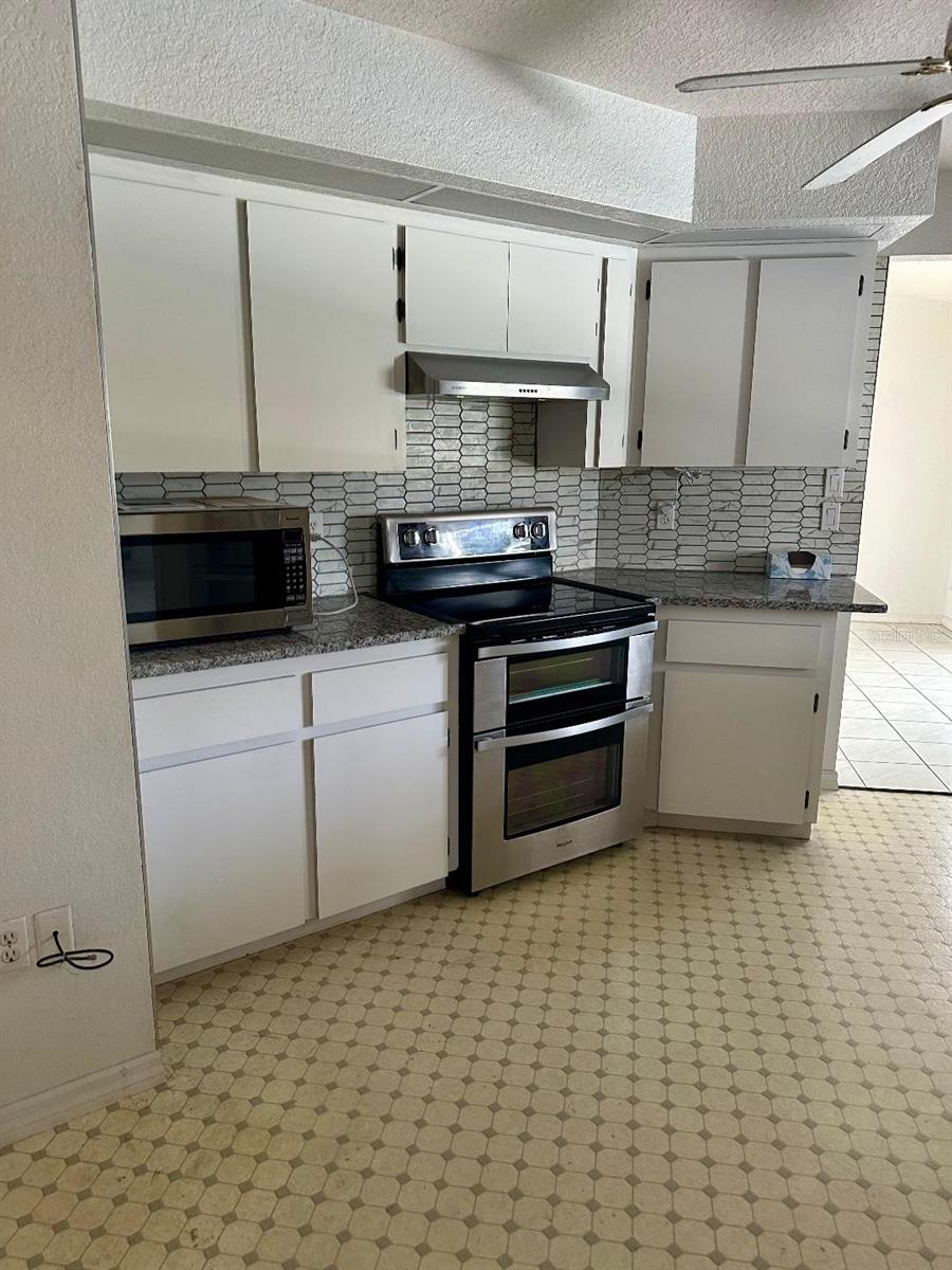 2259 LEE TER, PORT CHARLOTTE, FL, 33952