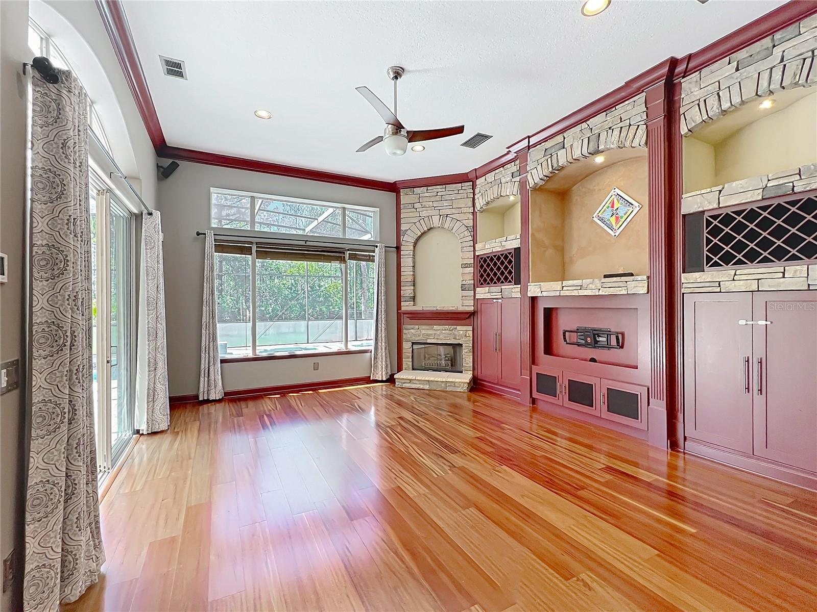 2816 NORTHAMPTON AVE, ORLANDO, FL, 32828