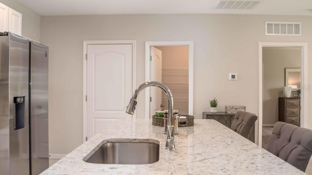 56406 CREEKSIDE WAY, CALLAHAN, FL, 32011