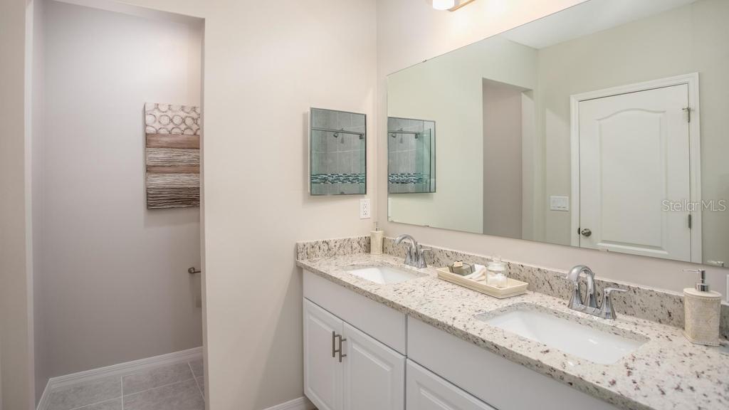 56406 CREEKSIDE WAY, CALLAHAN, FL, 32011