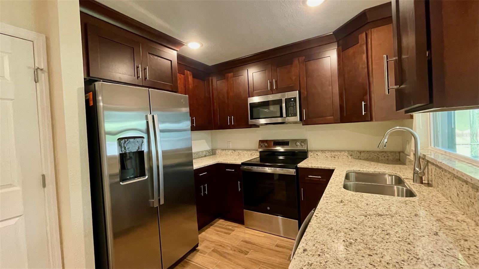 902 SUNSHINE WAY SW, WINTER HAVEN, FL, 33880