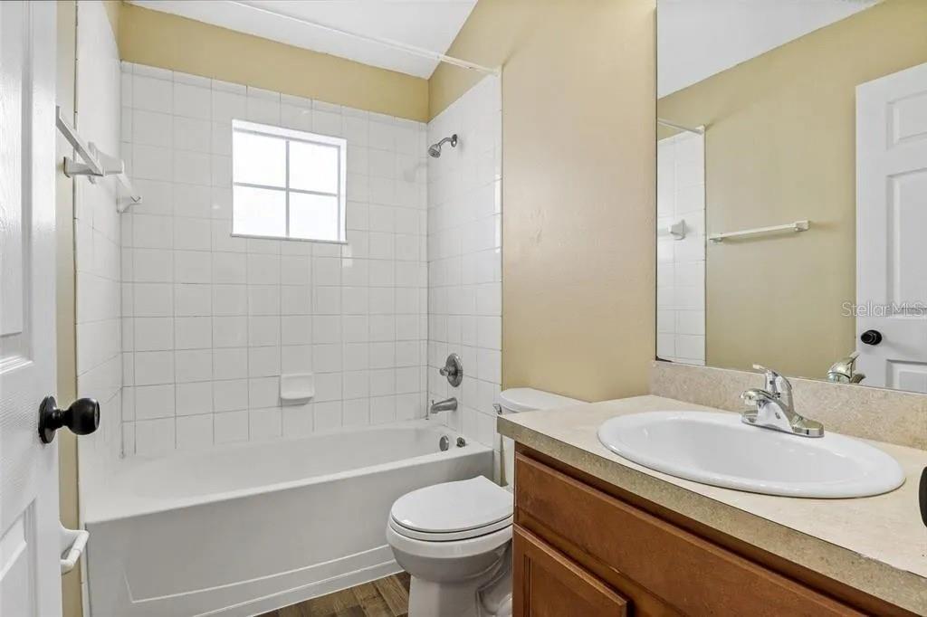 5723 AUTUMN SHIRE DR, ZEPHYRHILLS, FL, 33541