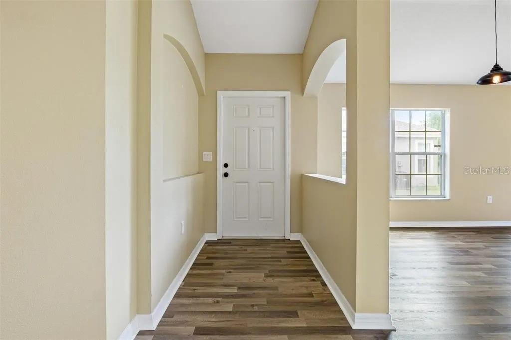 5723 AUTUMN SHIRE DR, ZEPHYRHILLS, FL, 33541
