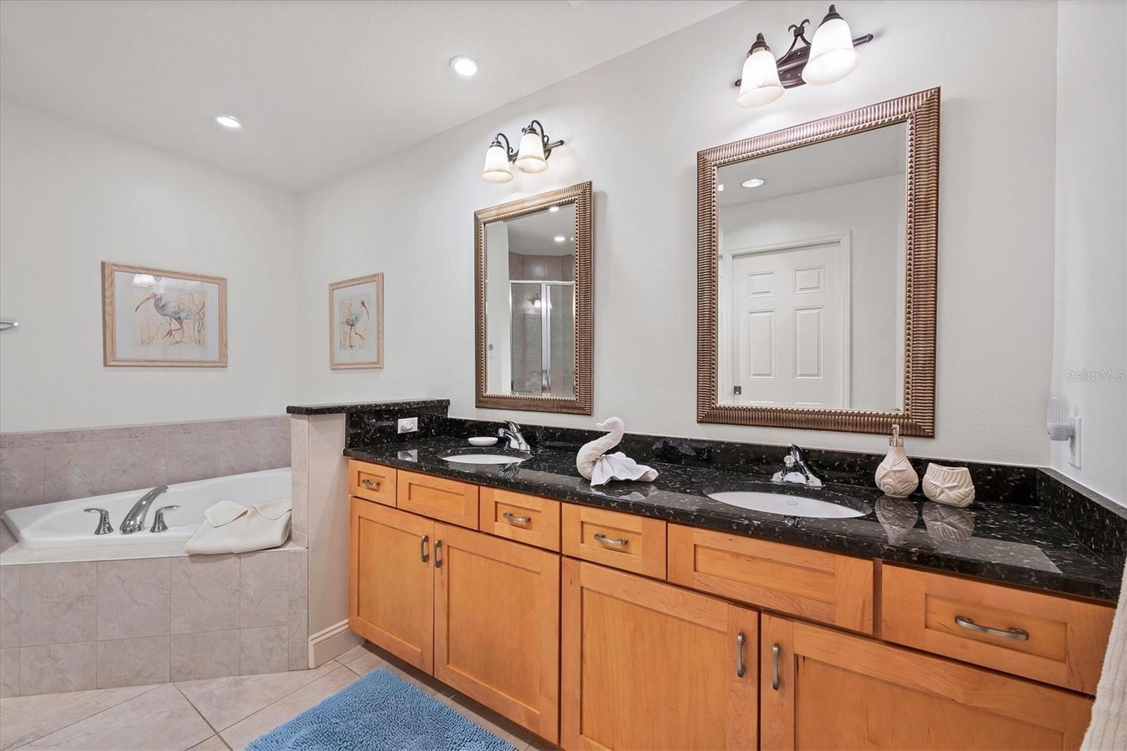 7710 LAKE VISTA CT #205, LAKEWOOD RANCH, FL, 34202