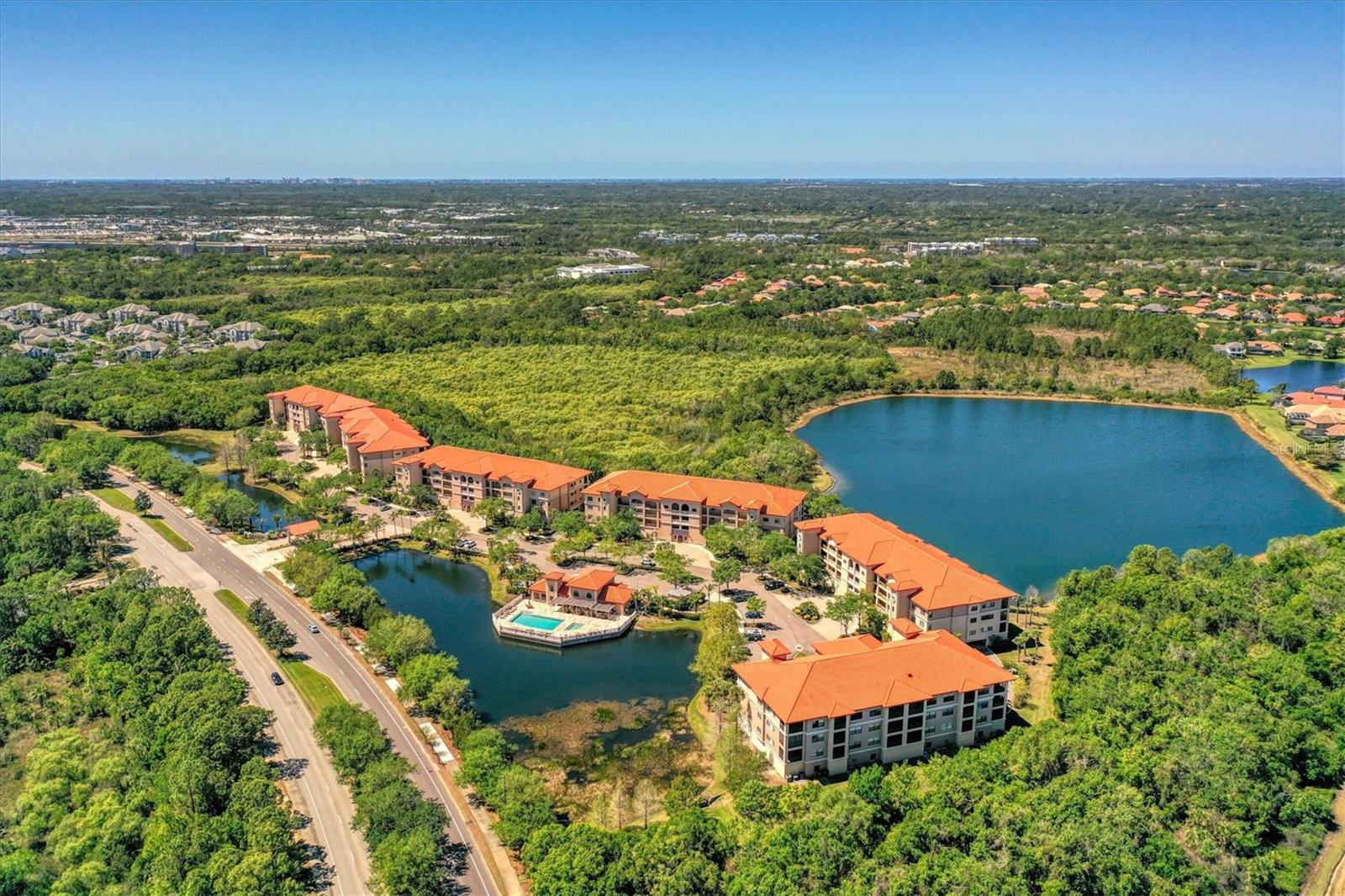 7710 LAKE VISTA CT #205, LAKEWOOD RANCH, FL, 34202