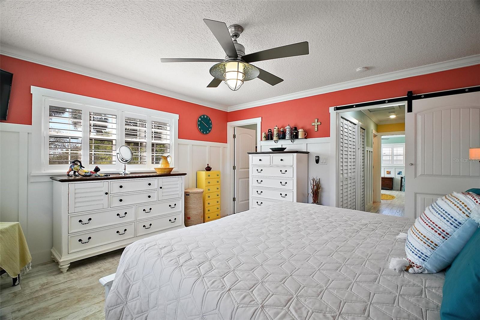 110 N TREMAIN ST #205, MOUNT DORA, FL, 32757
