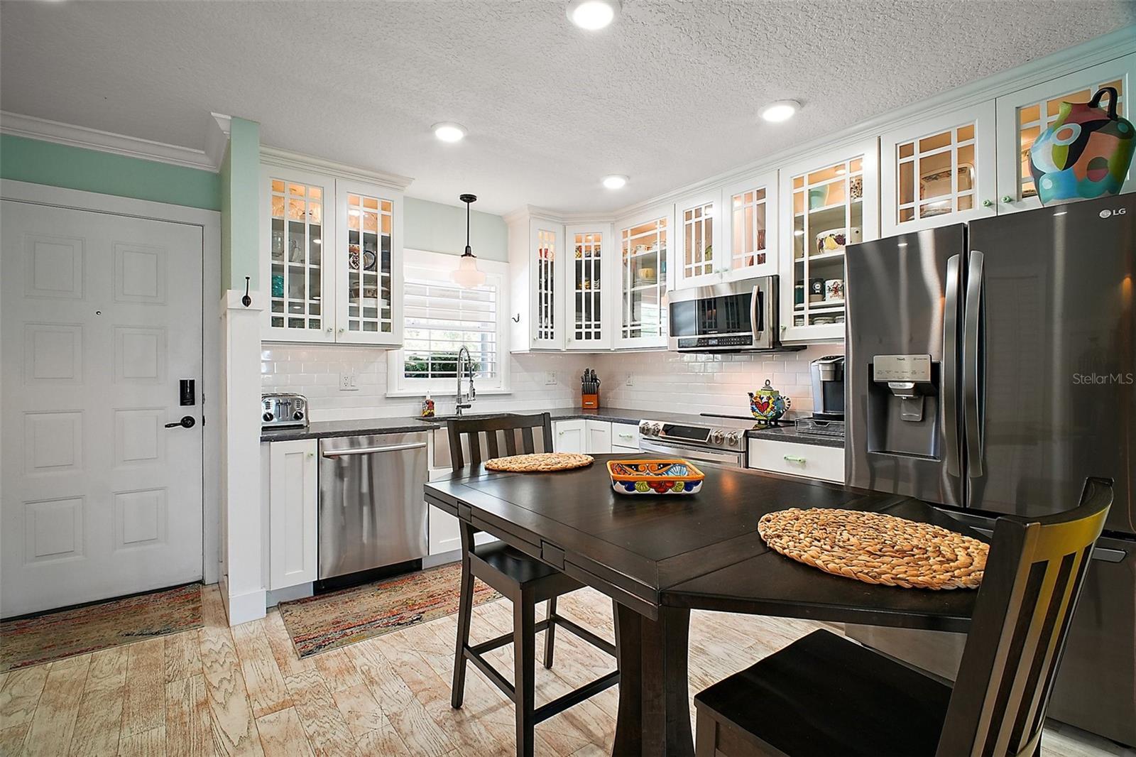 110 N TREMAIN ST #205, MOUNT DORA, FL, 32757