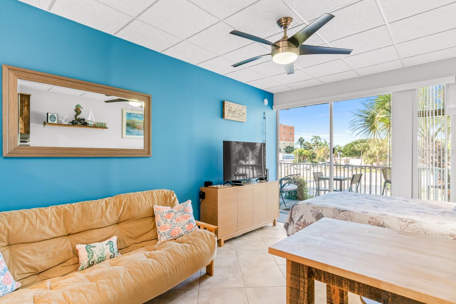 18399 GULF BLVD #389, INDIAN SHORES, FL, 33785