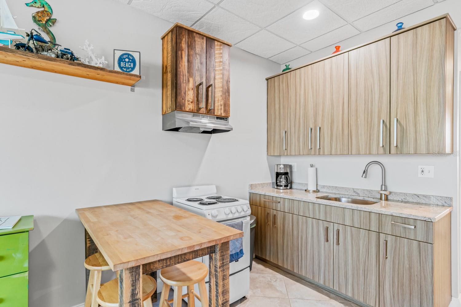 18399 GULF BLVD #389, INDIAN SHORES, FL, 33785