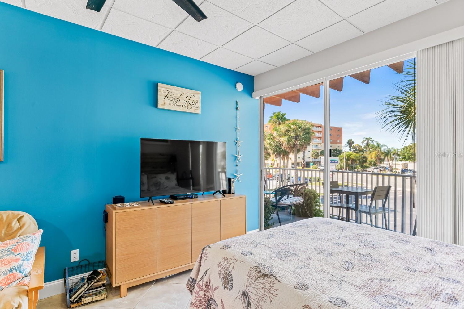 18399 GULF BLVD #389, INDIAN SHORES, FL, 33785