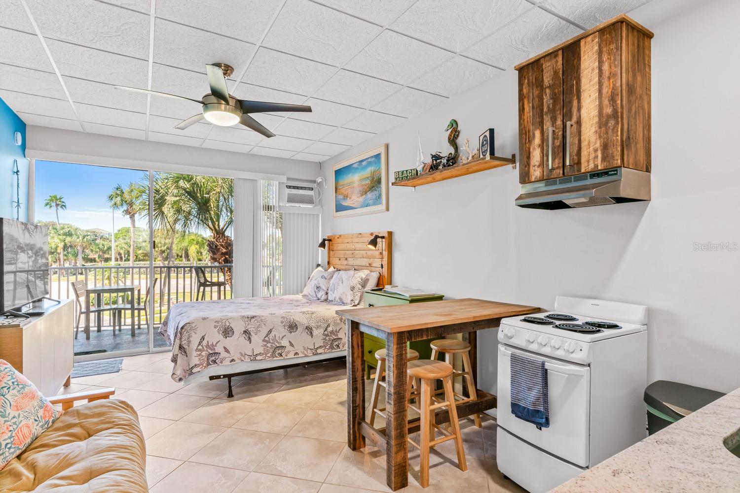 18399 GULF BLVD #389, INDIAN SHORES, FL, 33785