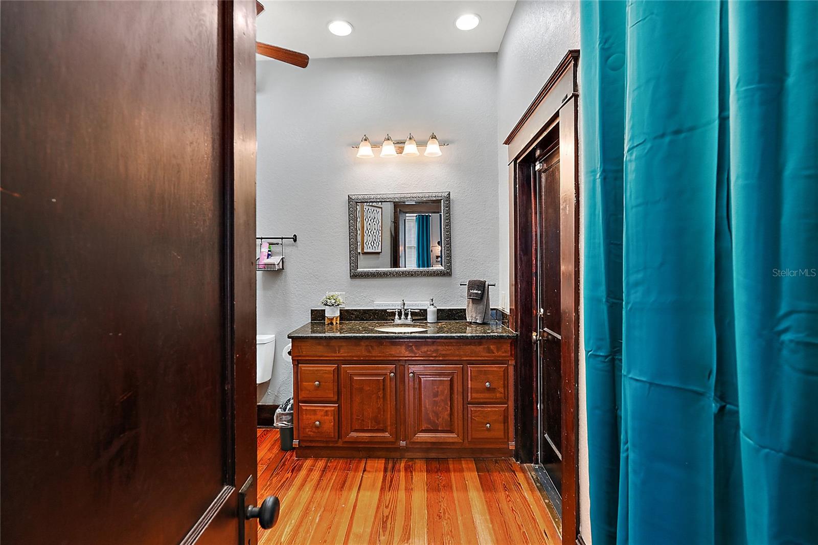 501 WASHINGTON AVE, EUSTIS, FL, 32726
