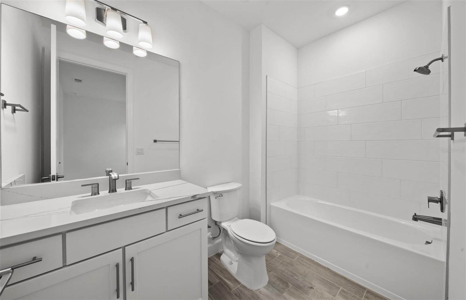 10197 BEACHWALK DR, ENGLEWOOD, FL, 34223