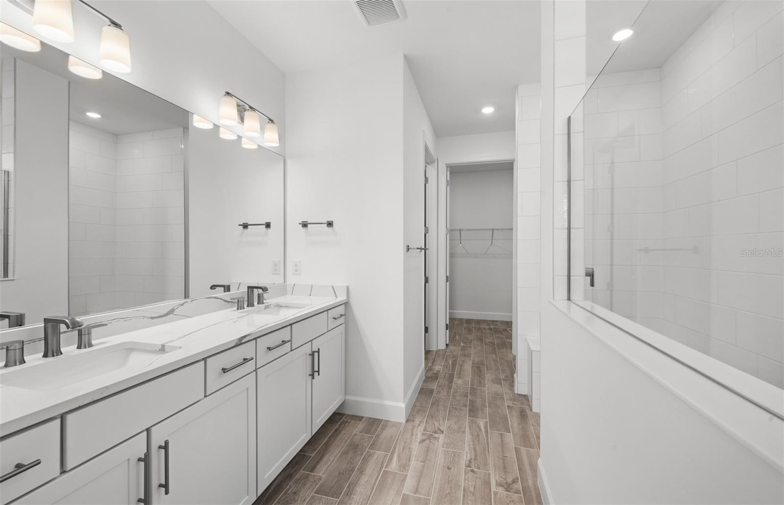 10197 BEACHWALK DR, ENGLEWOOD, FL, 34223