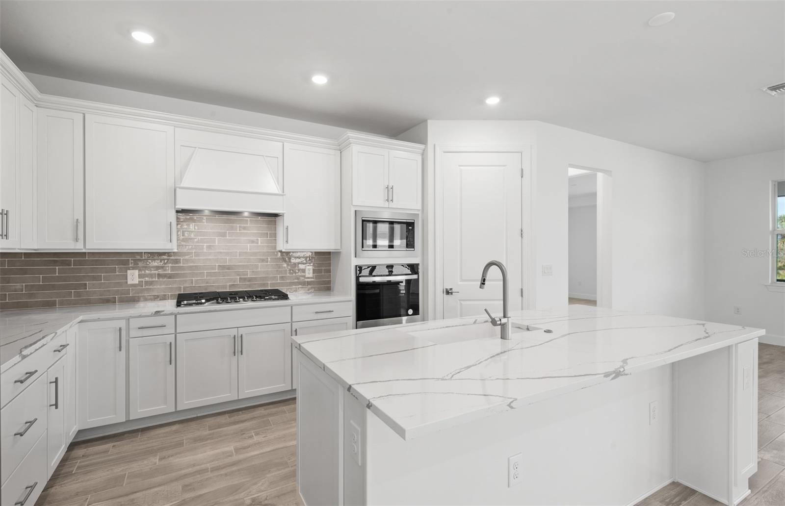 10197 BEACHWALK DR, ENGLEWOOD, FL, 34223