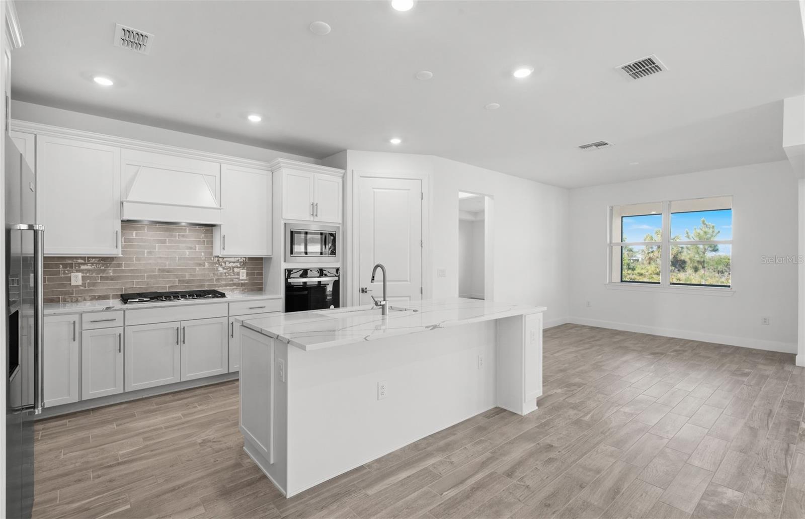 10197 BEACHWALK DR, ENGLEWOOD, FL, 34223
